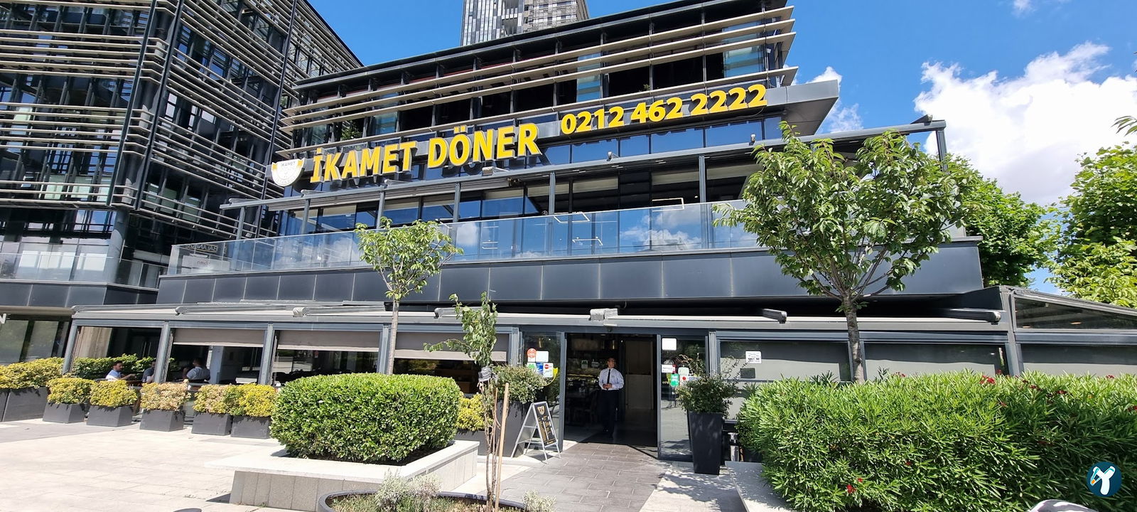 İkamet Döner