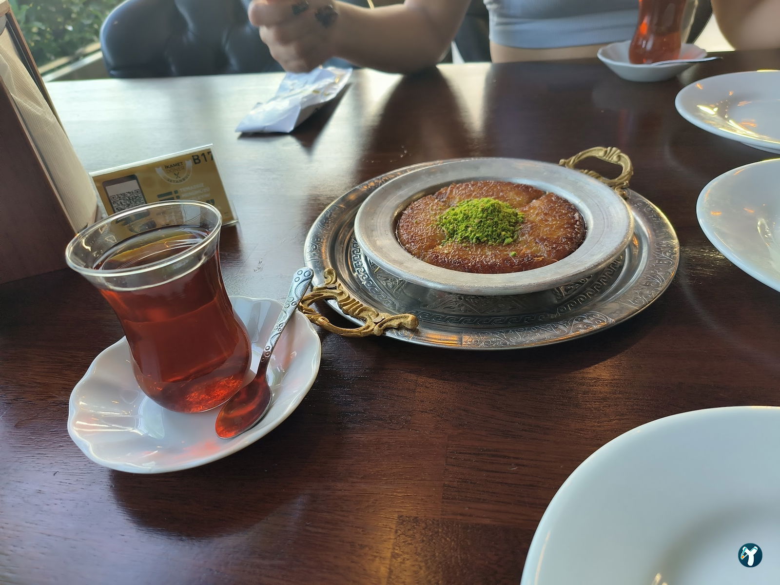 İkamet Döner