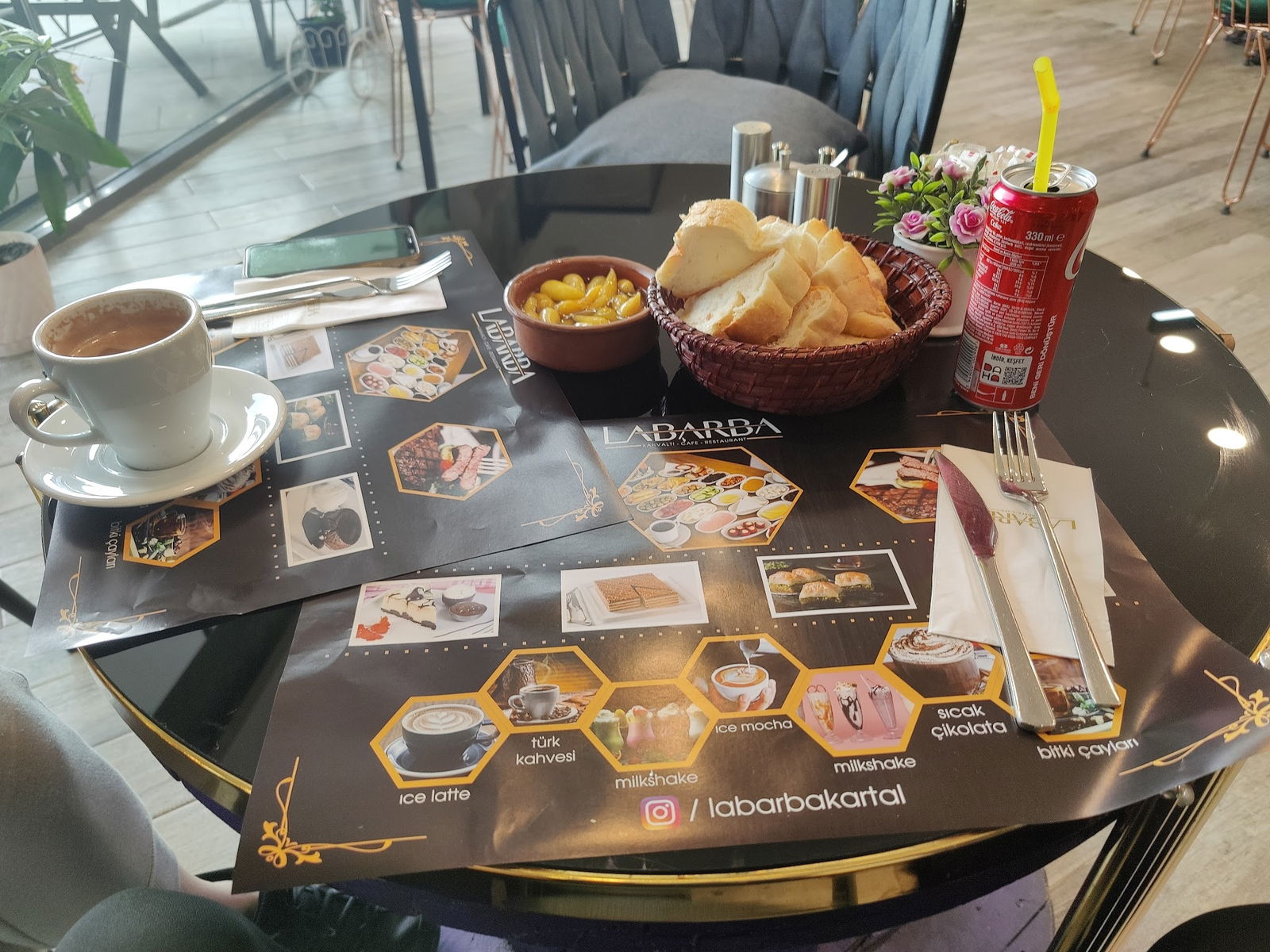 Labarba Cafe & Restorant