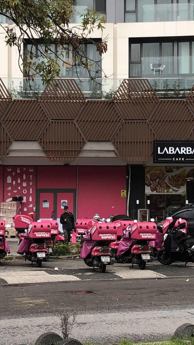 Labarba Cafe & Restorant