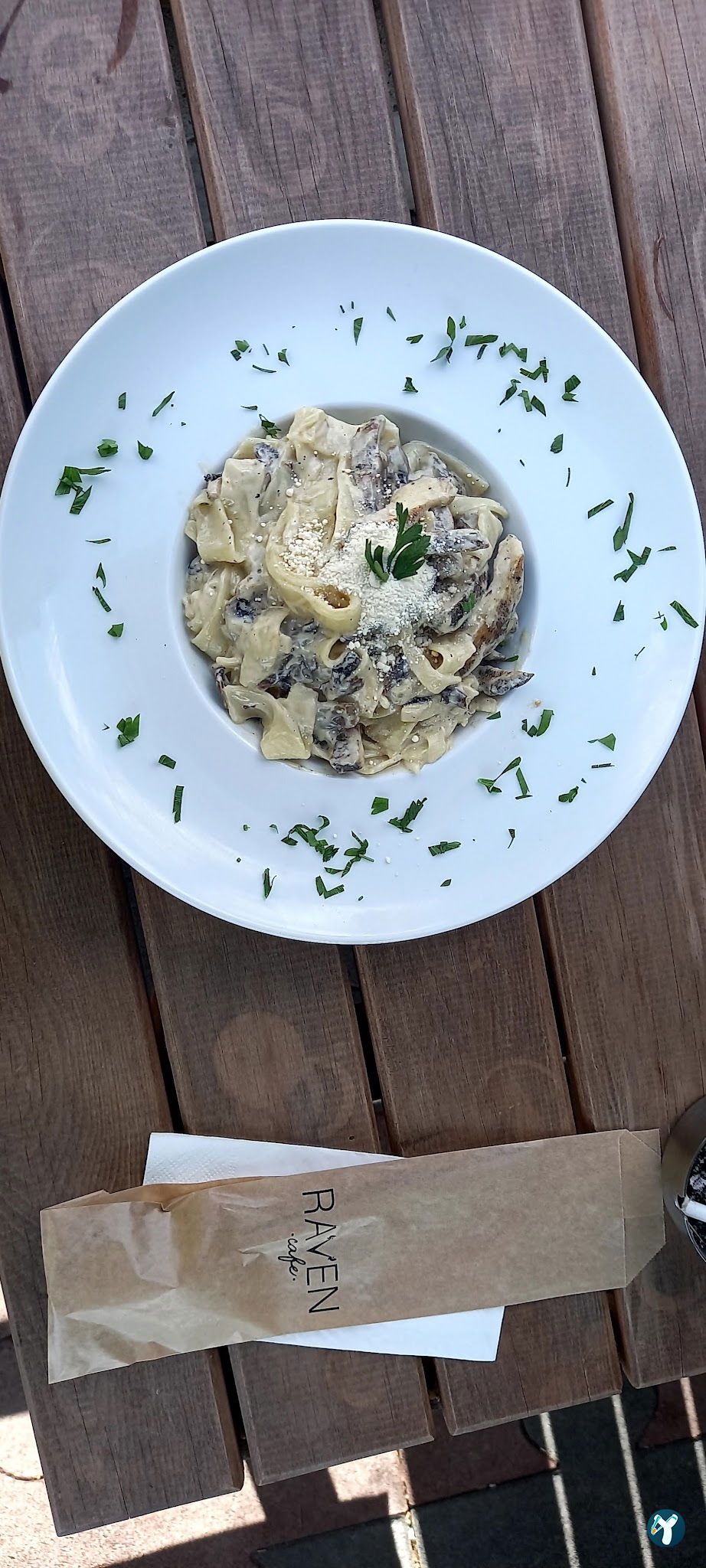 Raven Cafe Kuzguncuk