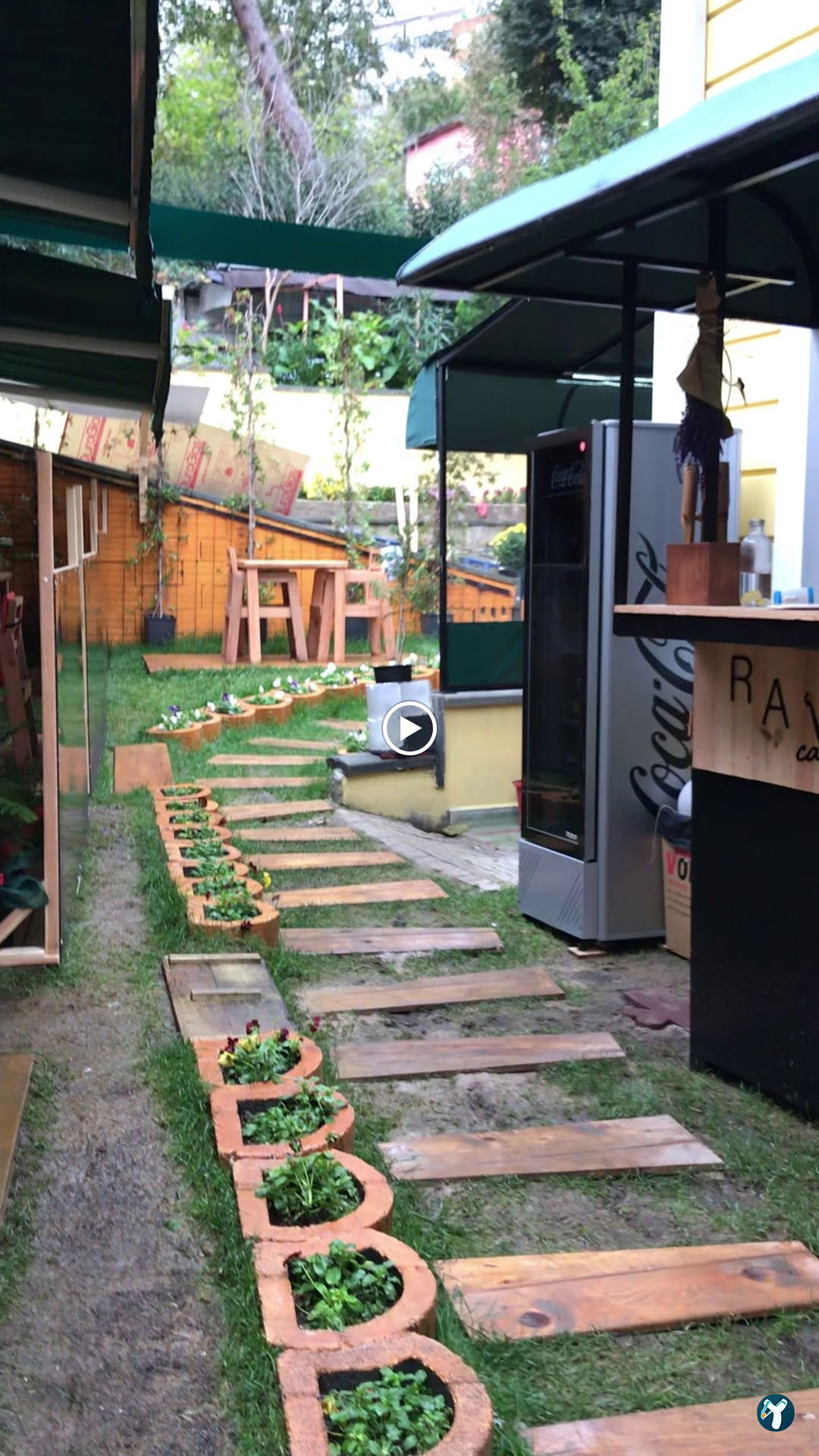 Raven Cafe Kuzguncuk