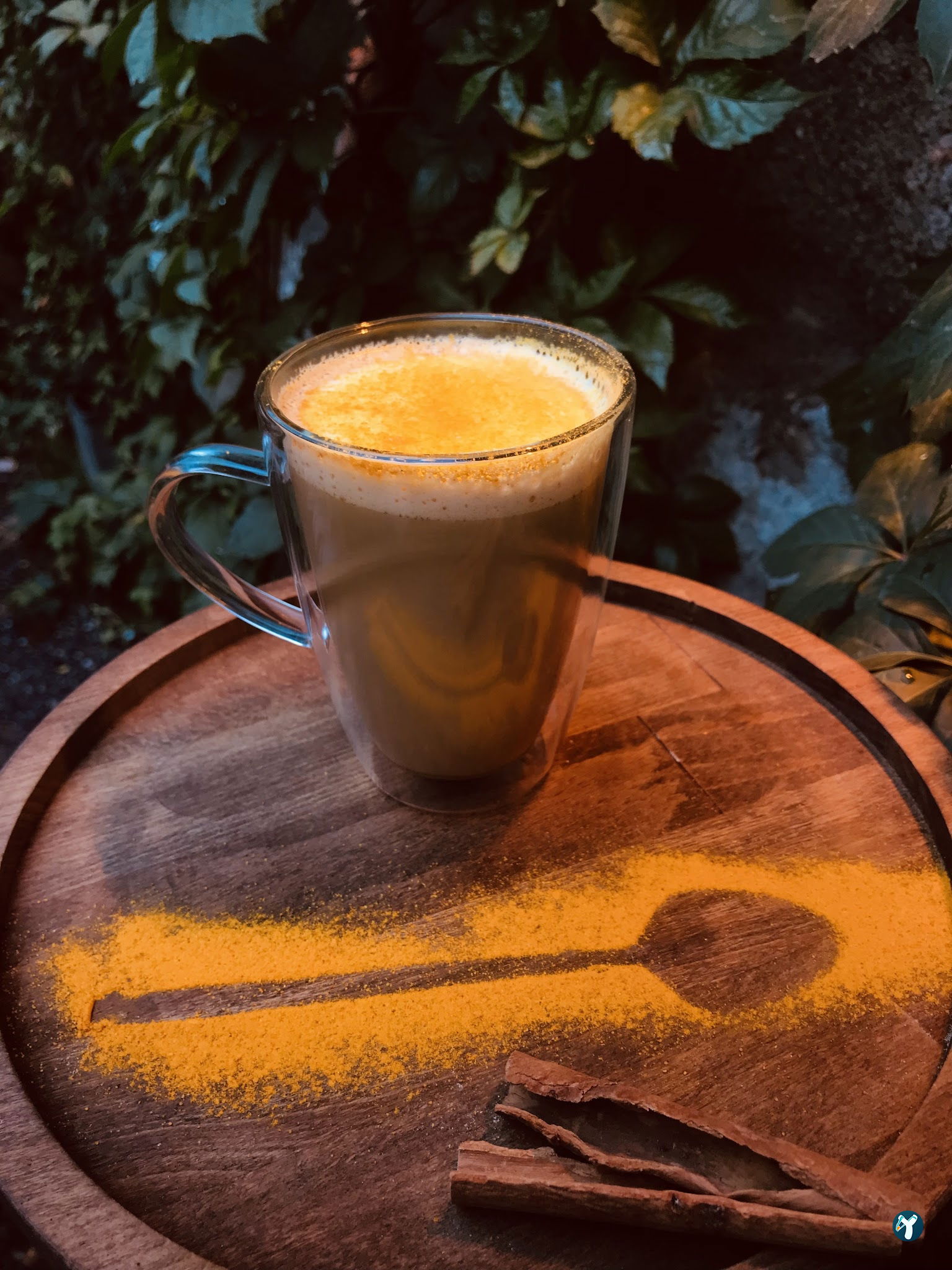 Raven Cafe Kuzguncuk