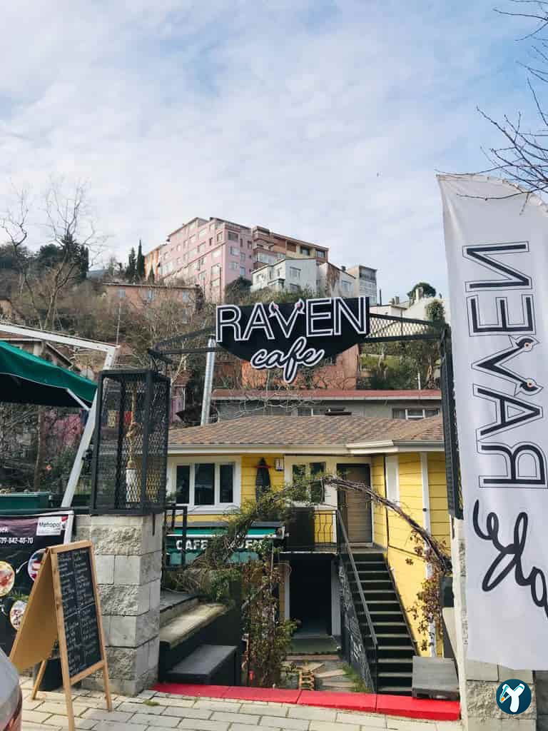 Raven Cafe Kuzguncuk