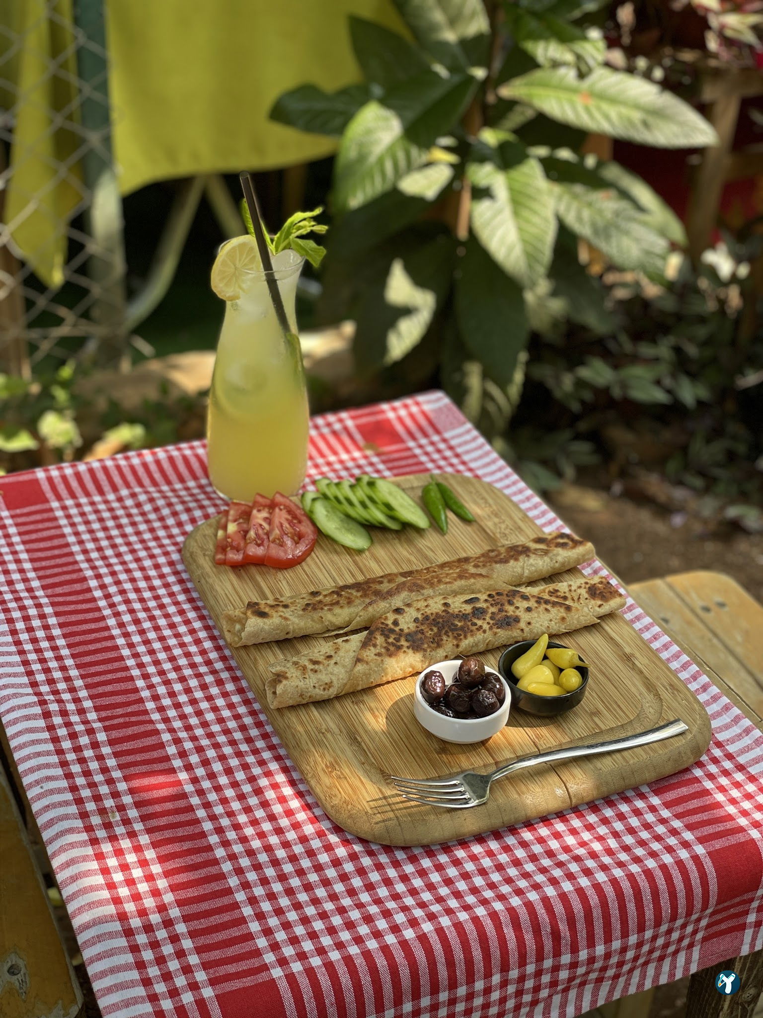 Cafe Ki̇vi̇