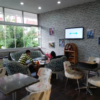 Tiryaki Cafe resimleri