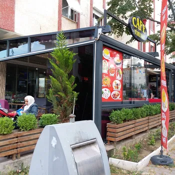 Tiryaki Cafe resimleri