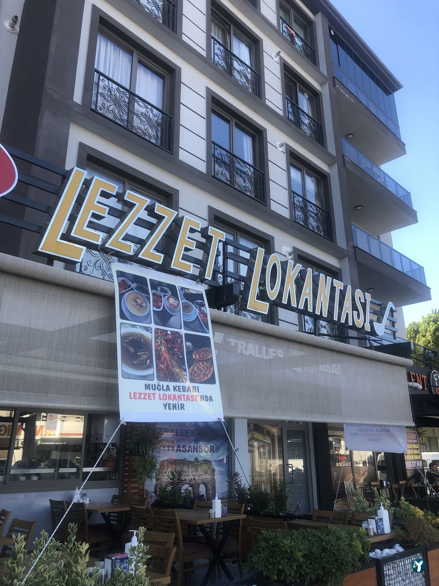 Lezzet Lokantası