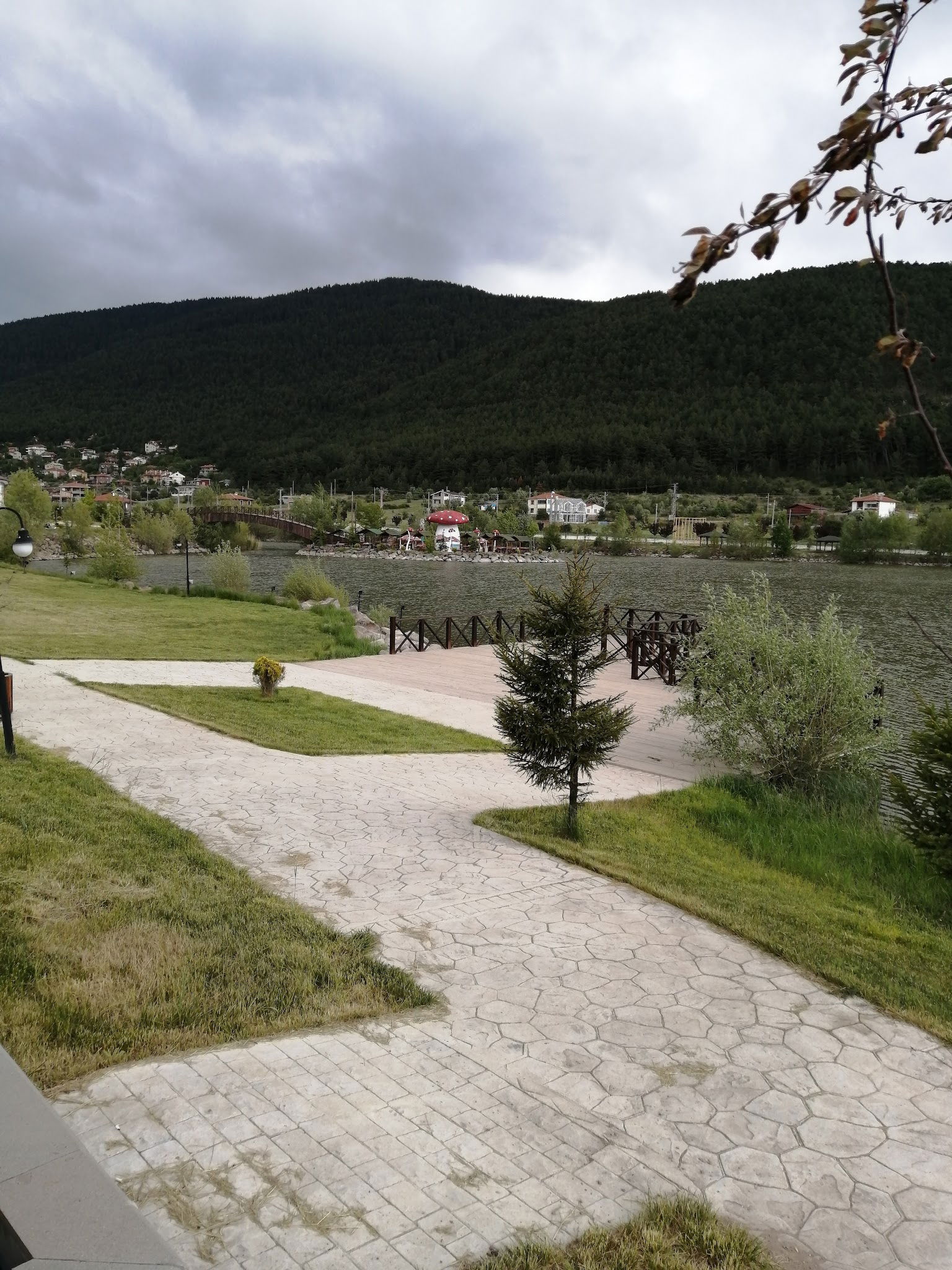 Çamlıdere Gölpark Tesisleri (Düğün, Kahvaltı, Mangal)