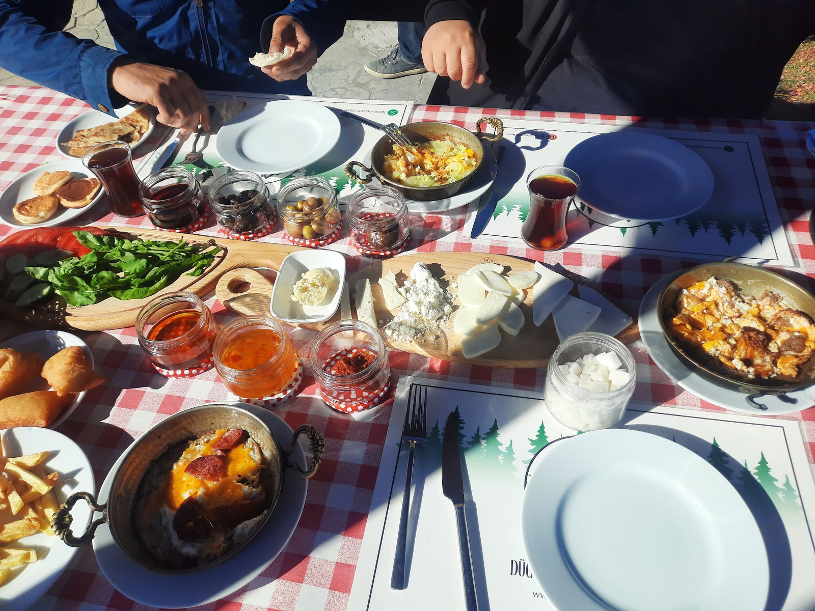 Çamlıdere Gölpark Tesisleri (Düğün, Kahvaltı, Mangal)