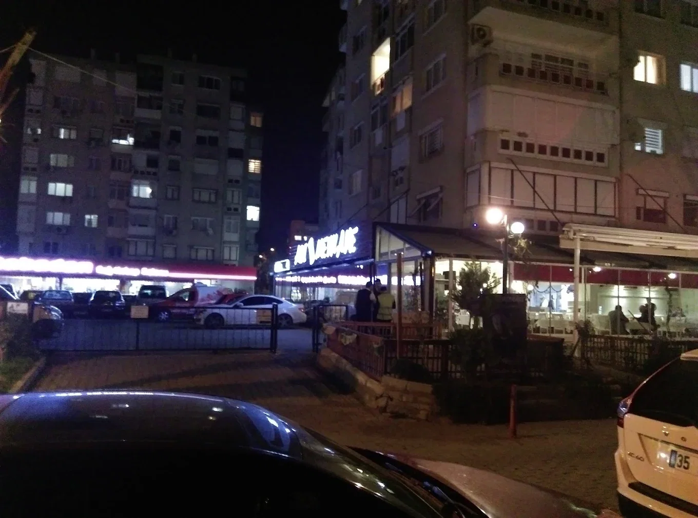 Adı Meyhane