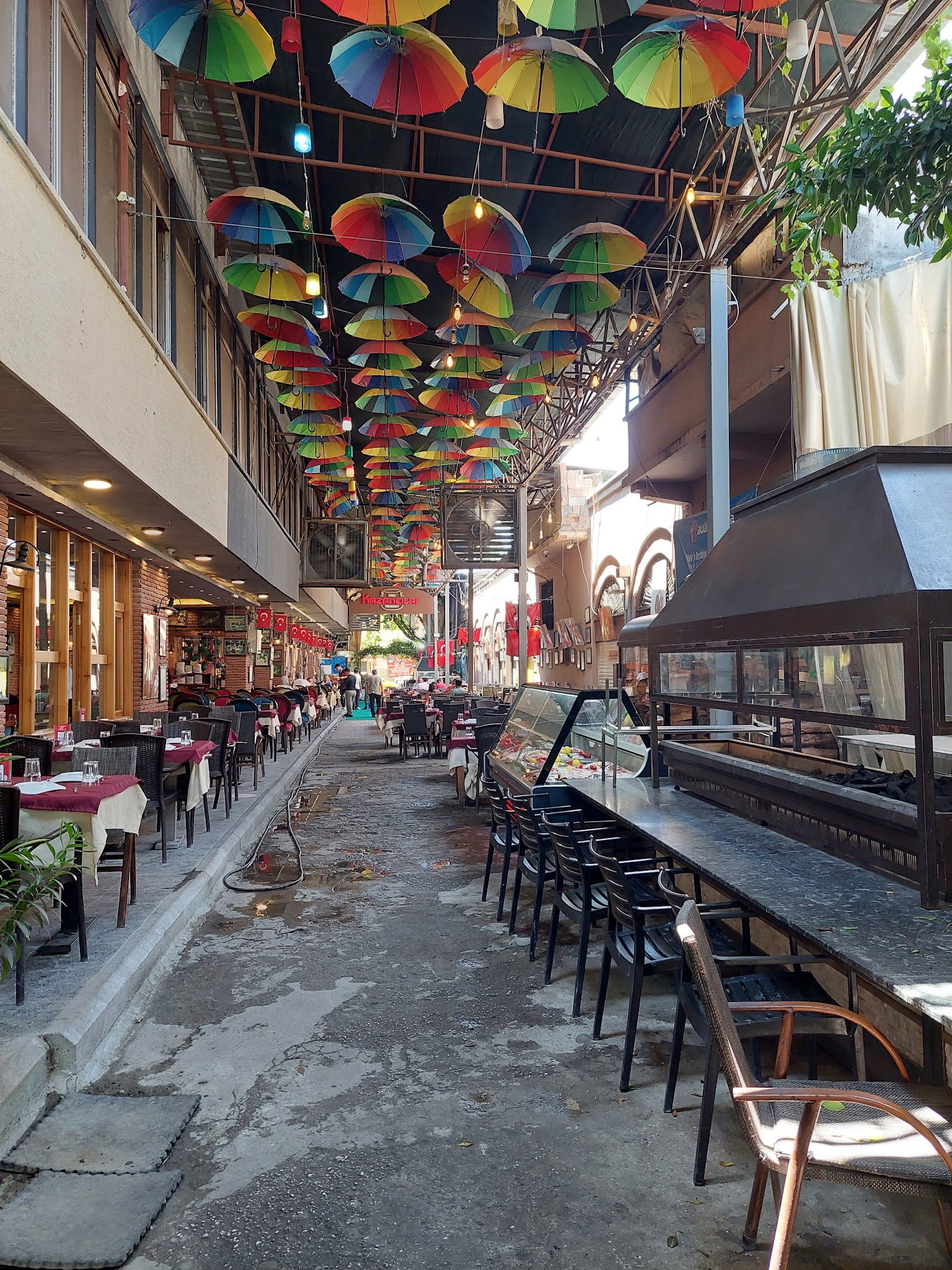 Kazancılar Restoran Büyüksaat