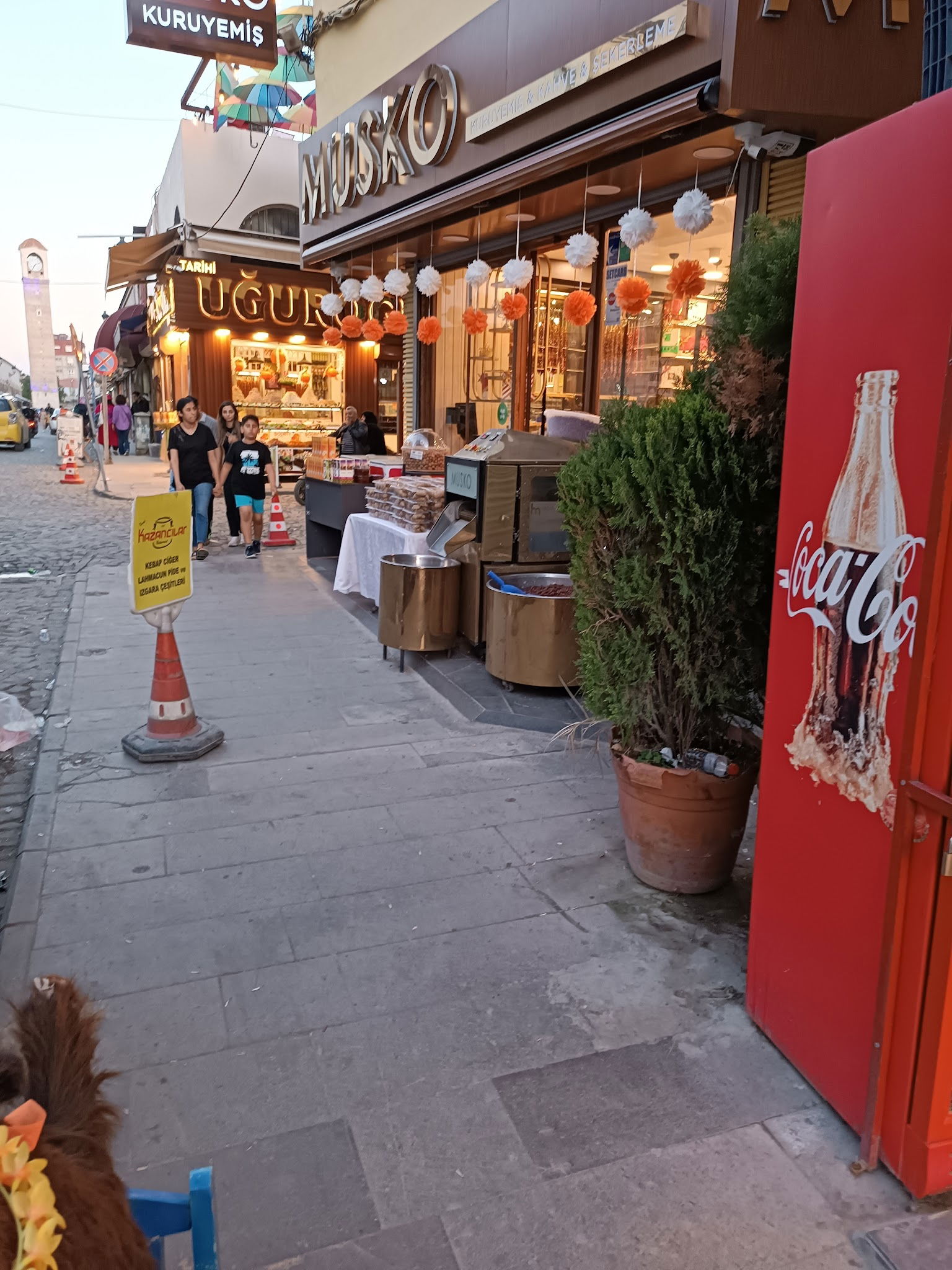 Kazancılar Restoran Büyüksaat