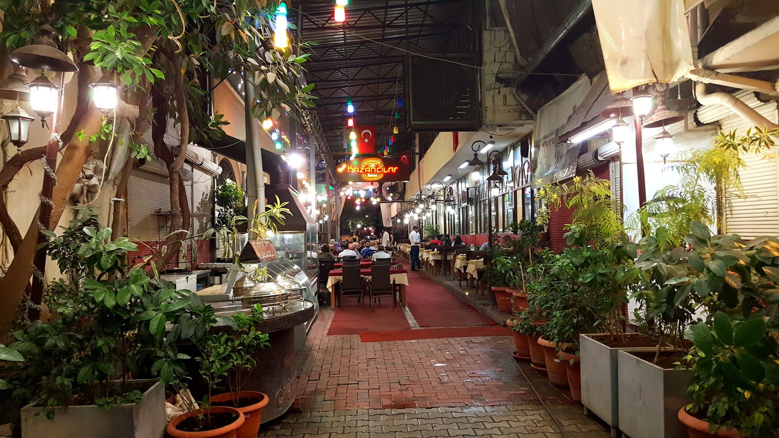 Kazancılar Restoran Büyüksaat