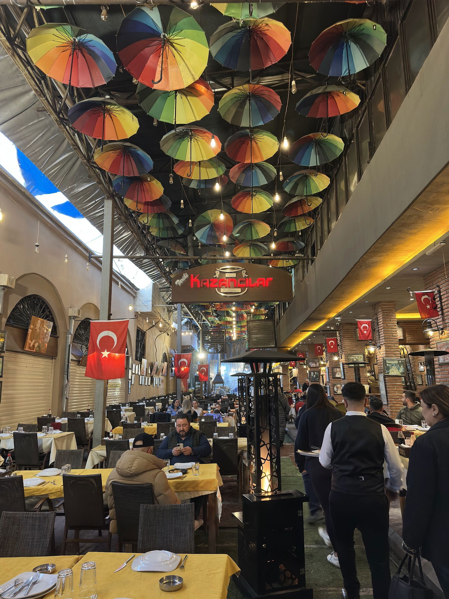 Kazancılar Restoran Büyüksaat