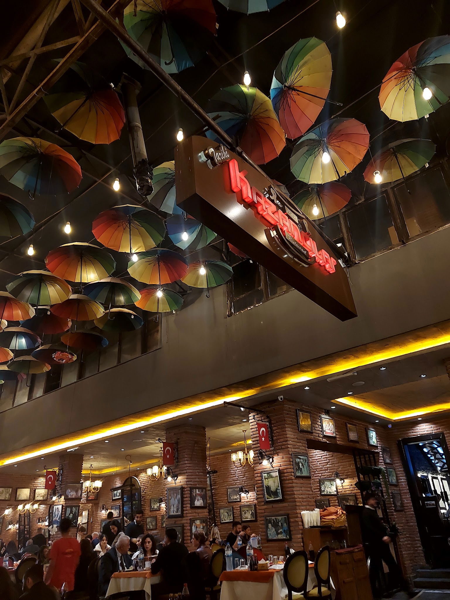 Kazancılar Restoran Büyüksaat