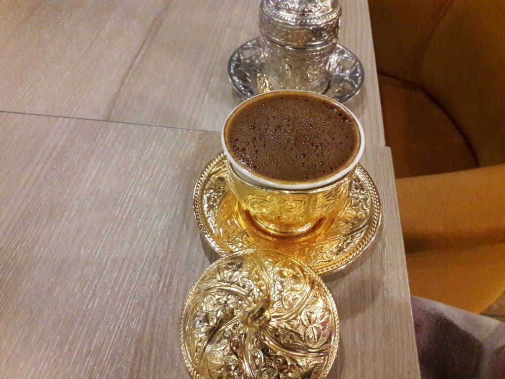 Bi Keyf-I Kahve Cafe Aydın Girne Kahvaltı Noktası