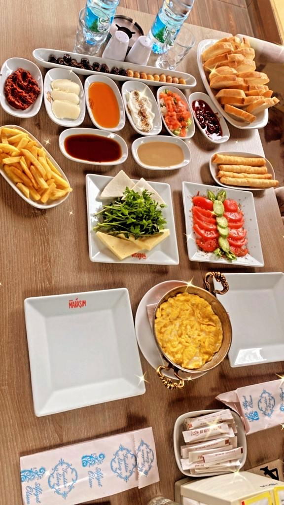 Bi Keyf-I Kahve Cafe Aydın Girne Kahvaltı Noktası