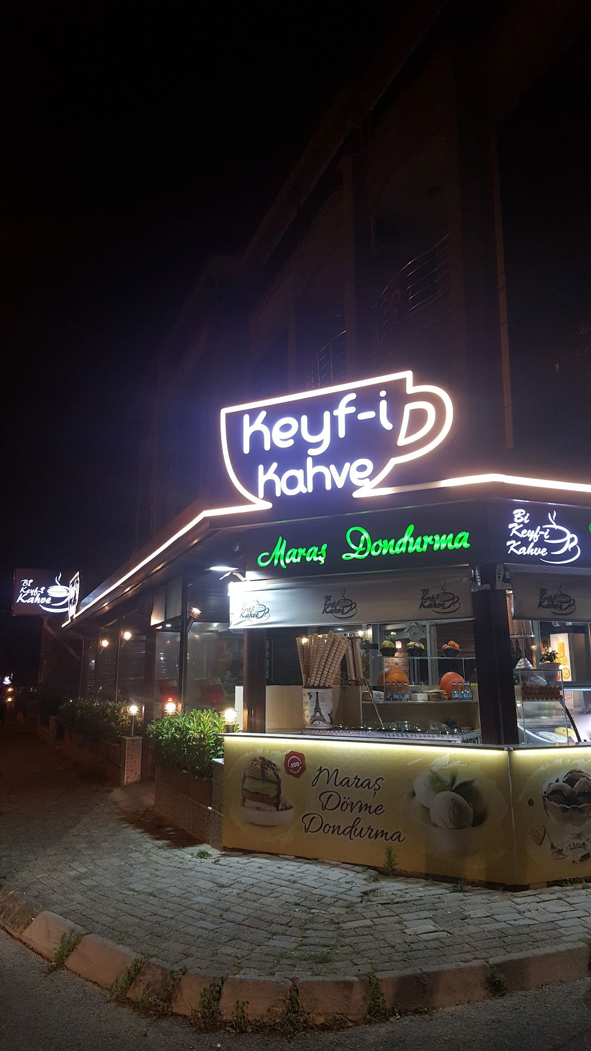Bi Keyf-I Kahve Cafe Aydın Girne Kahvaltı Noktası
