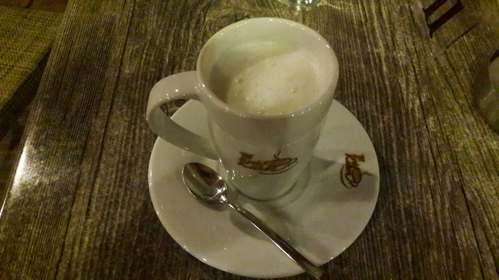 Bi Keyf-I Kahve Cafe Aydın Girne Kahvaltı Noktası