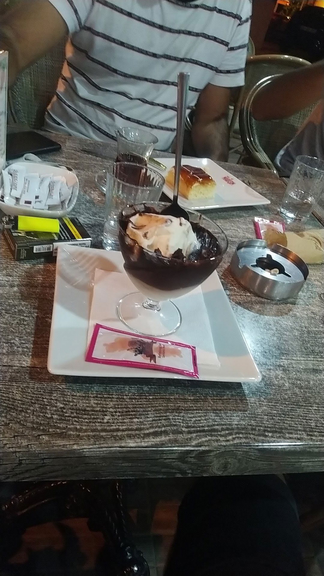 Bi Keyf-I Kahve Cafe Aydın Girne Kahvaltı Noktası