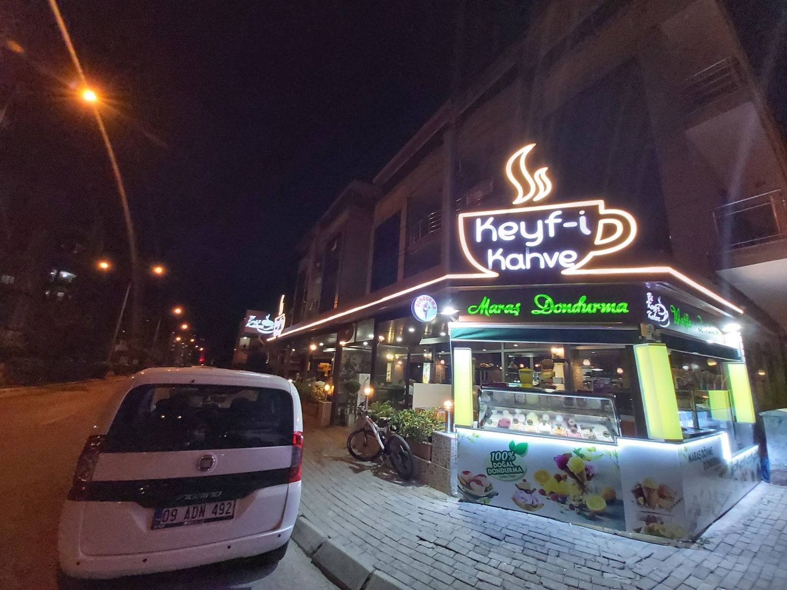 Bi Keyf-I Kahve Cafe Aydın Girne Kahvaltı Noktası