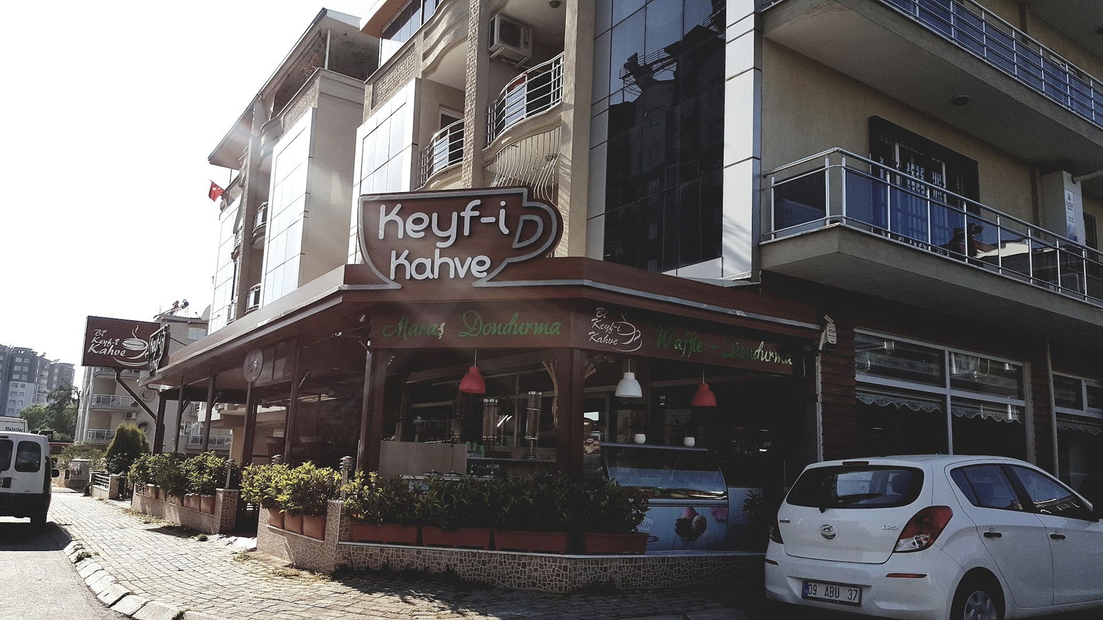 Bi Keyf-I Kahve Cafe Aydın Girne Kahvaltı Noktası