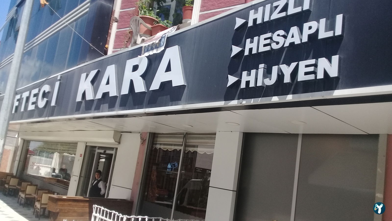 Köfteci Kara Arnavutköy Şubesi