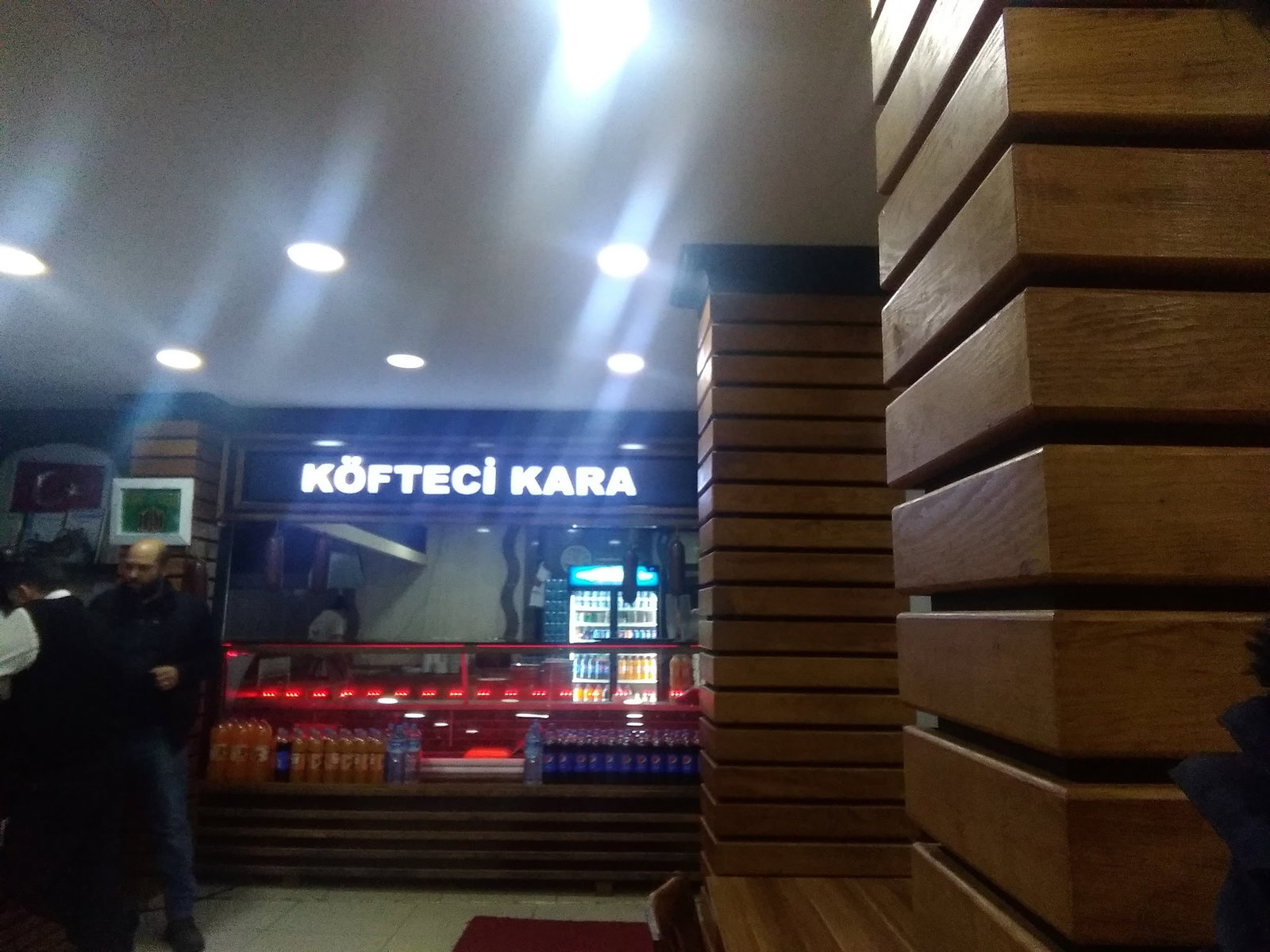 Köfteci Kara Arnavutköy Şubesi