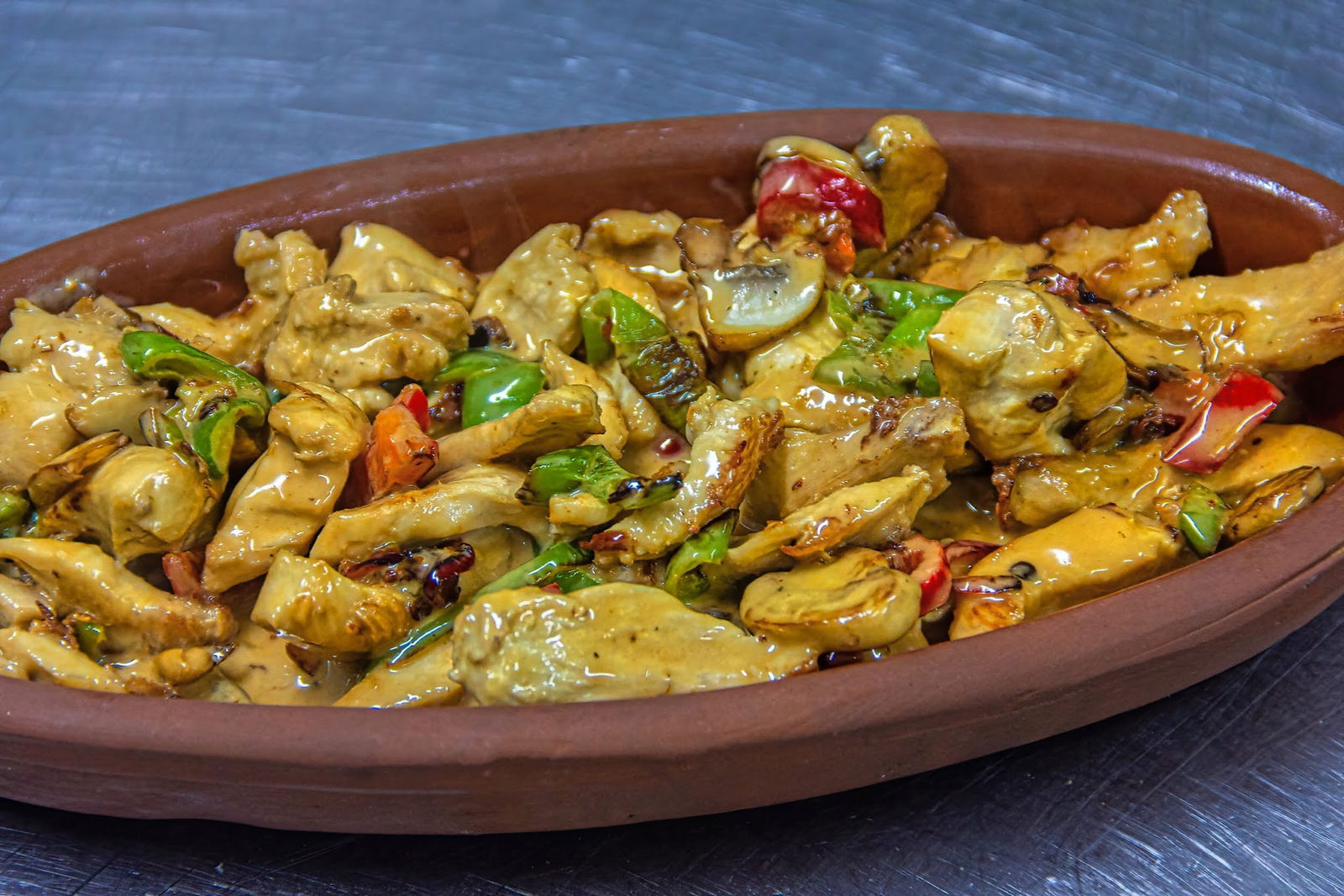 Dolphin Drinking Cafe