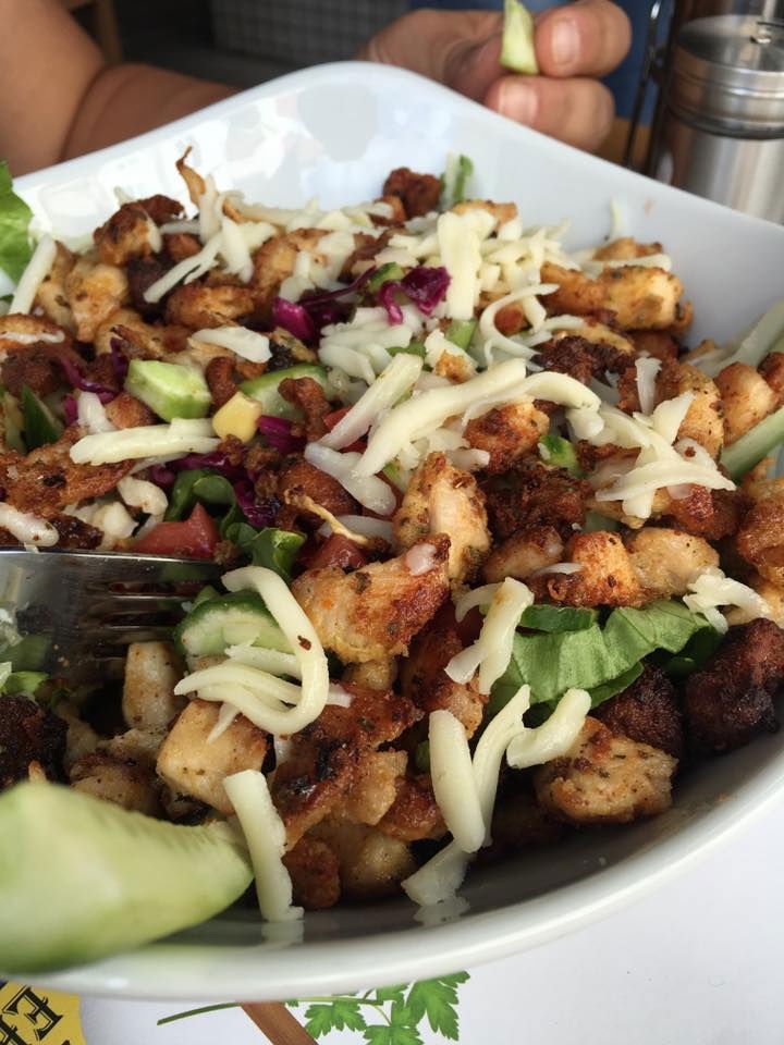 Dolphin Drinking Cafe