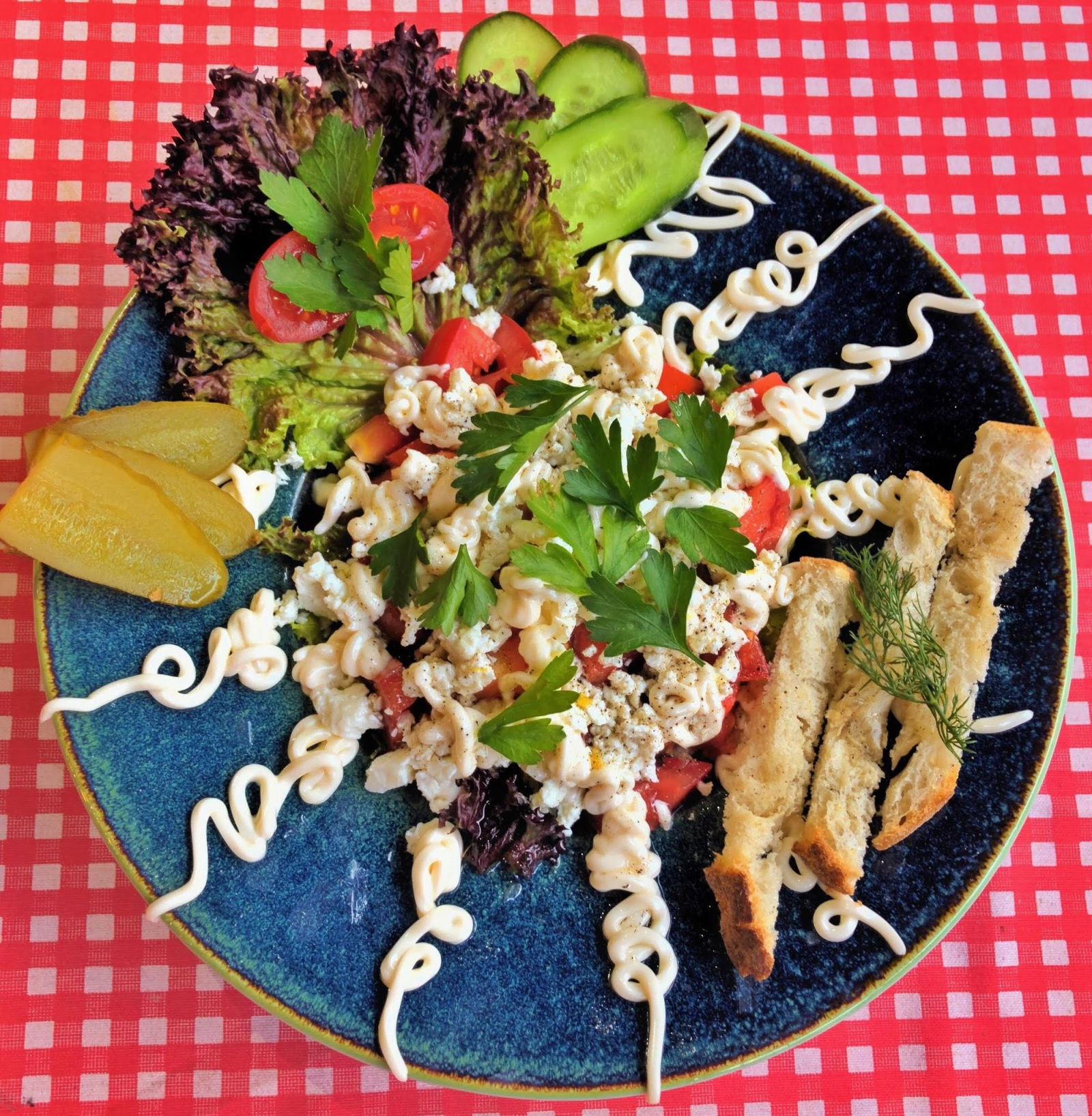 Dolphin Drinking Cafe