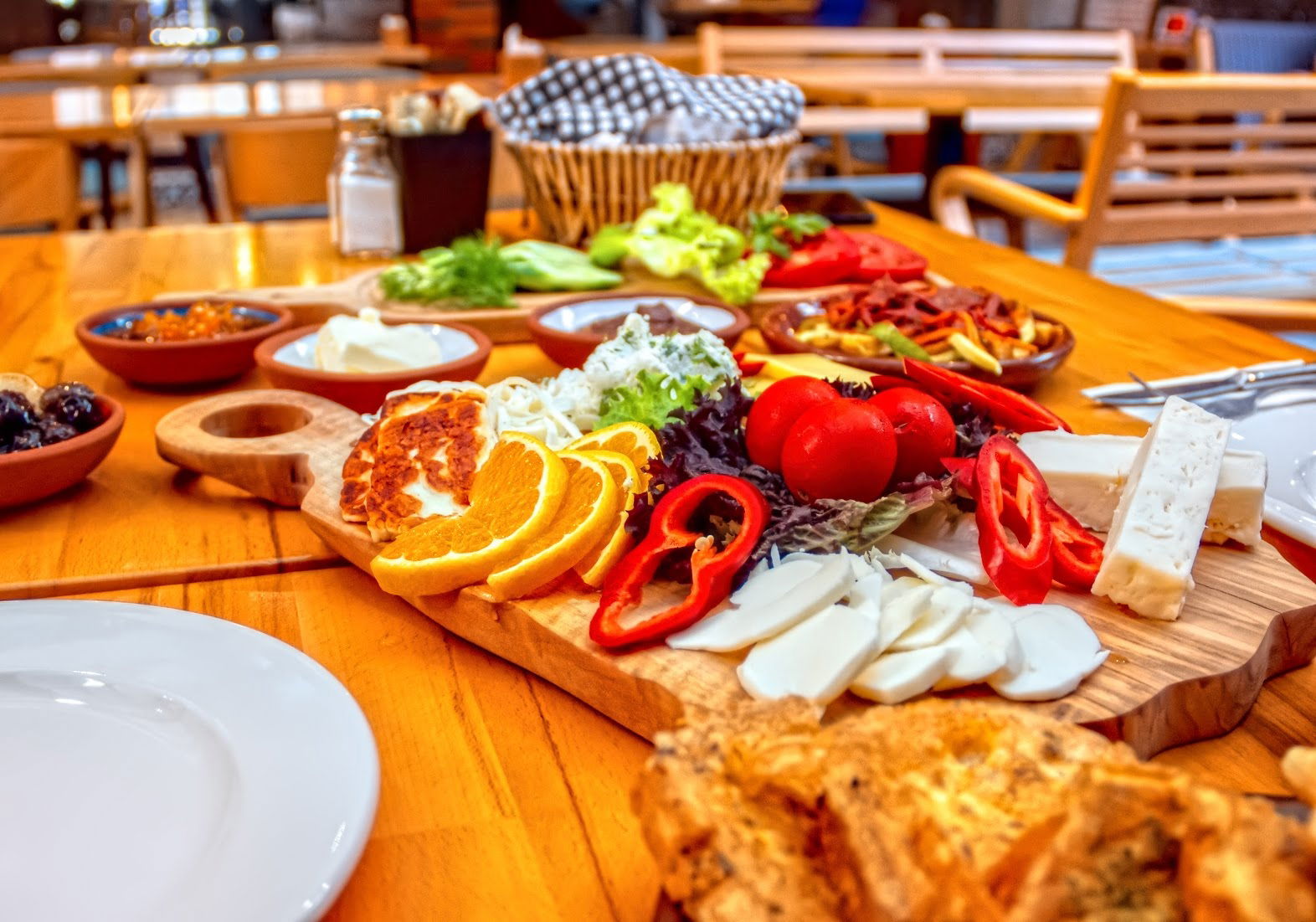 Dolphin Drinking Cafe