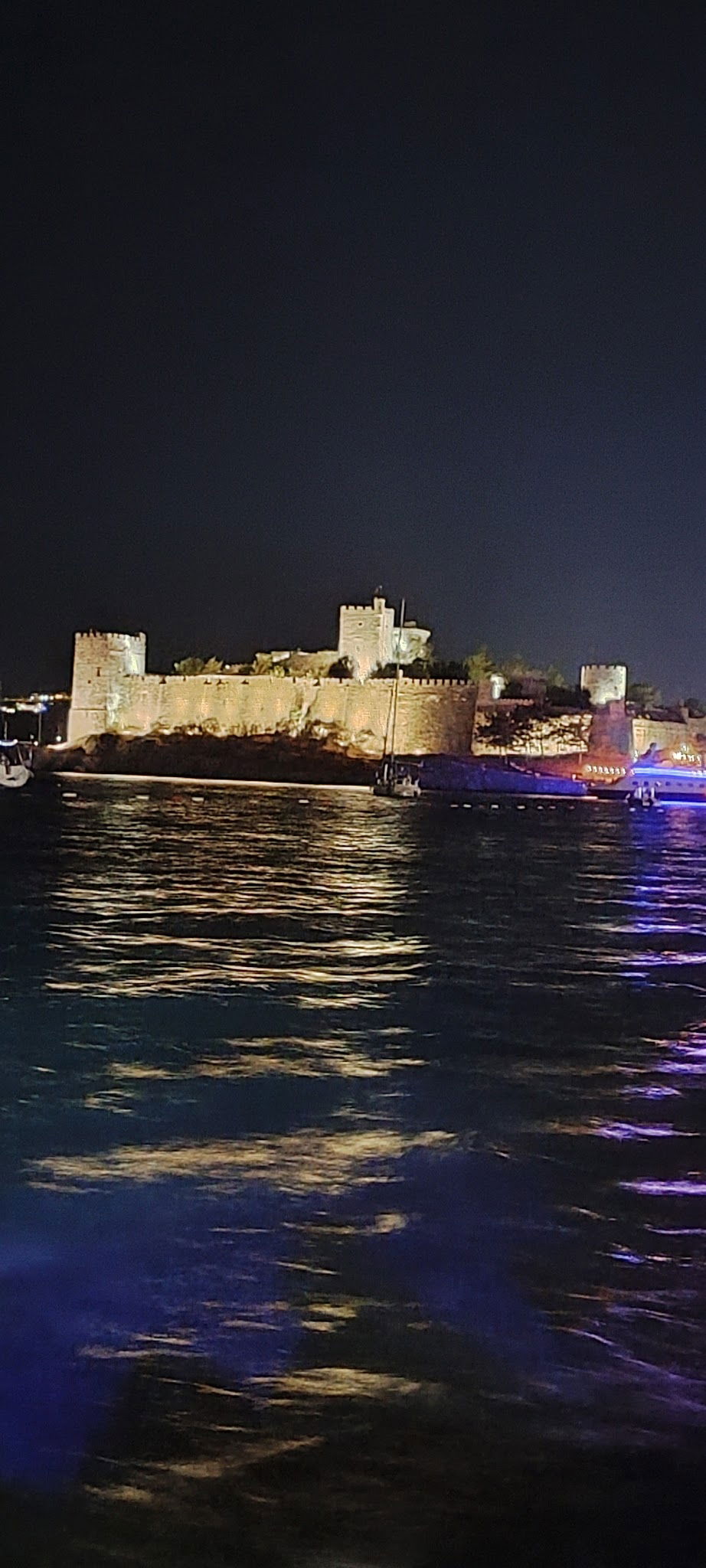 Sahi̇l Restaurant Bodrum