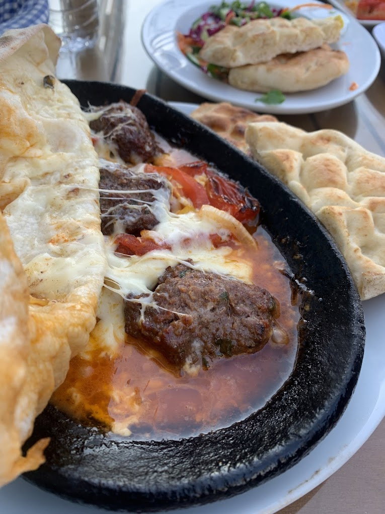 Karacasu pide