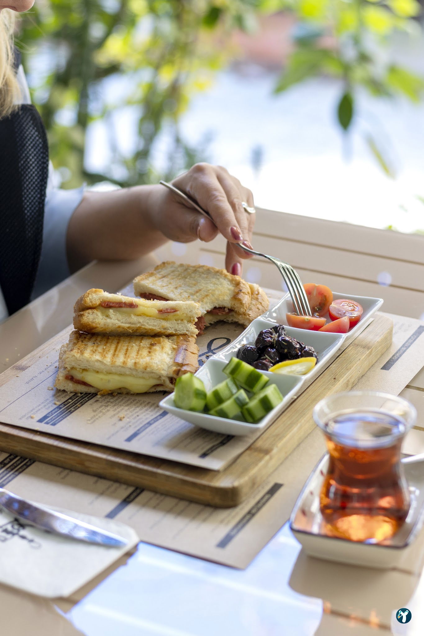 Sofa Nargile Cafe