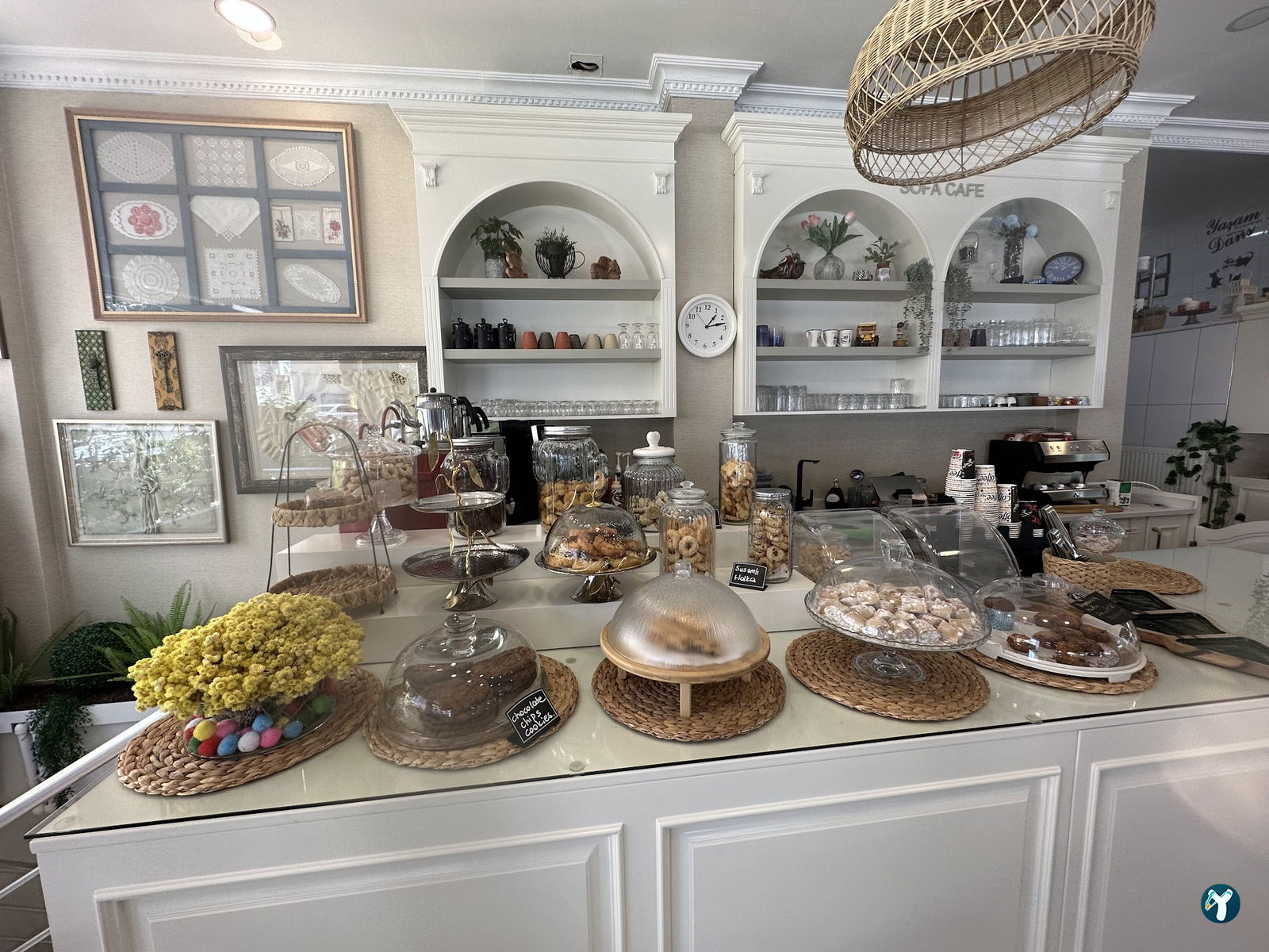Sofa Nargile Cafe