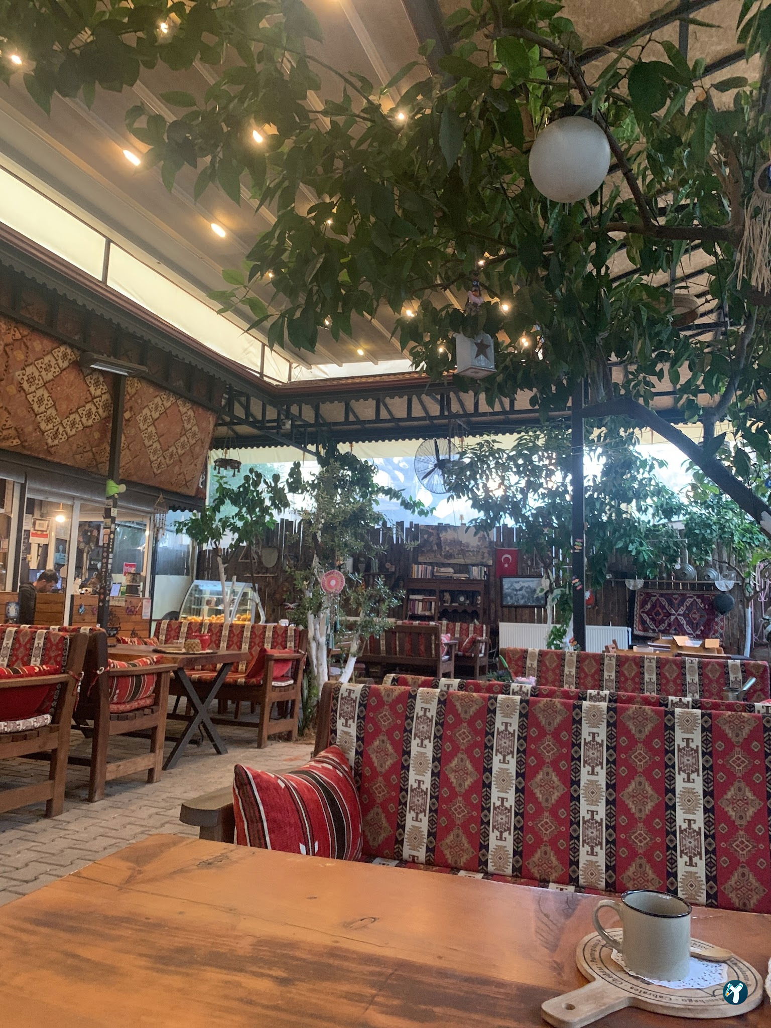 Sofa Nargile Cafe