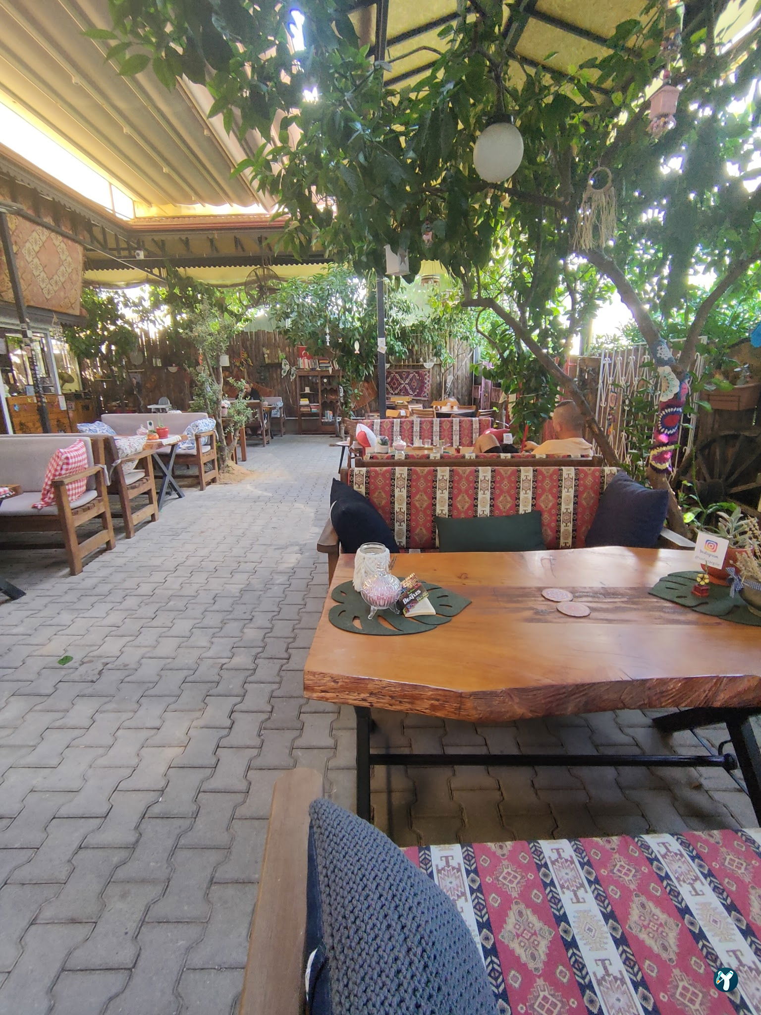 Sofa Nargile Cafe