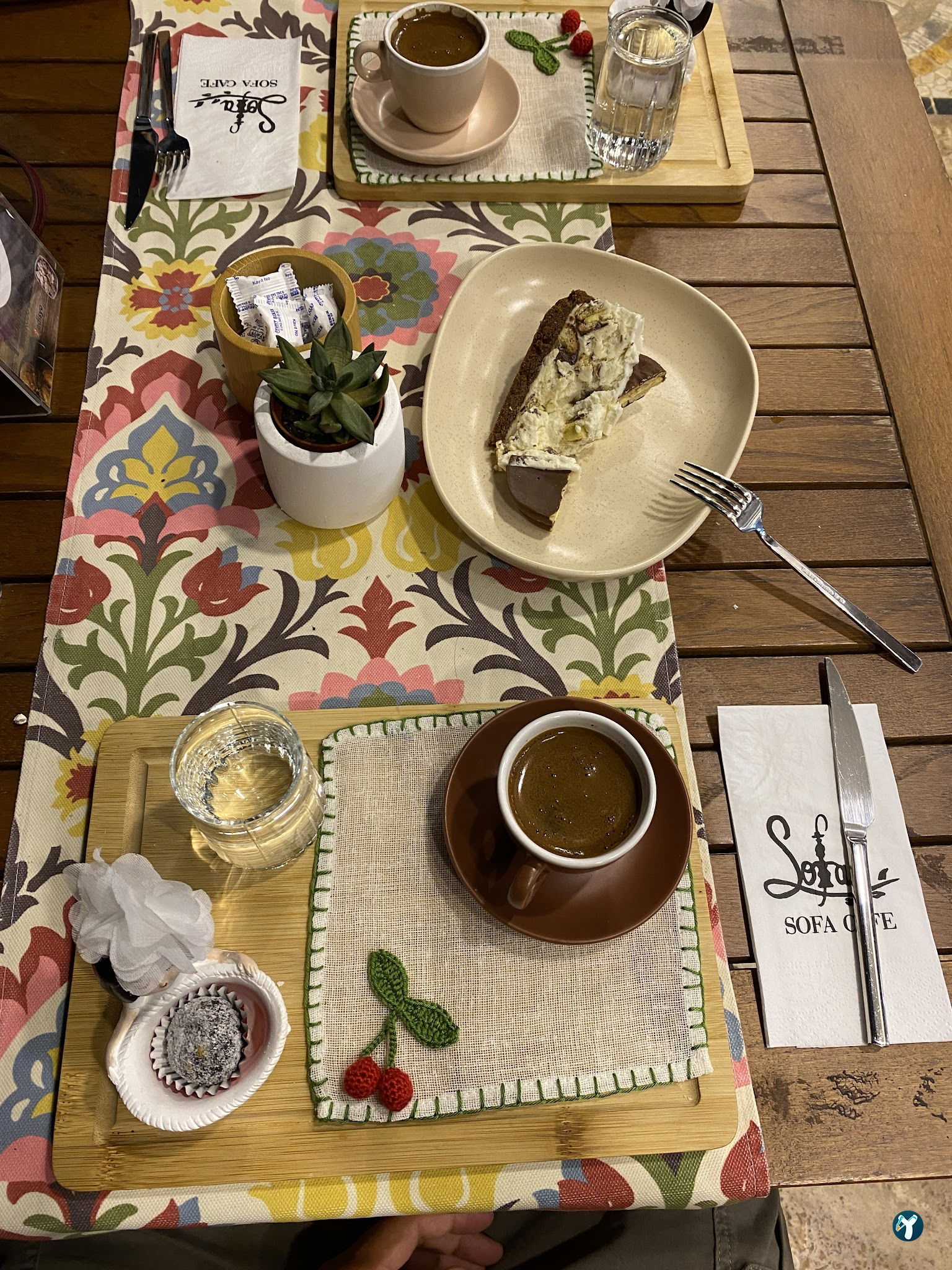 Sofa Nargile Cafe