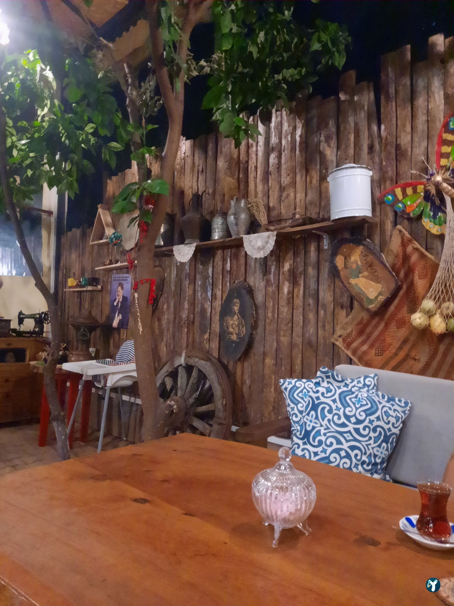 Sofa Nargile Cafe