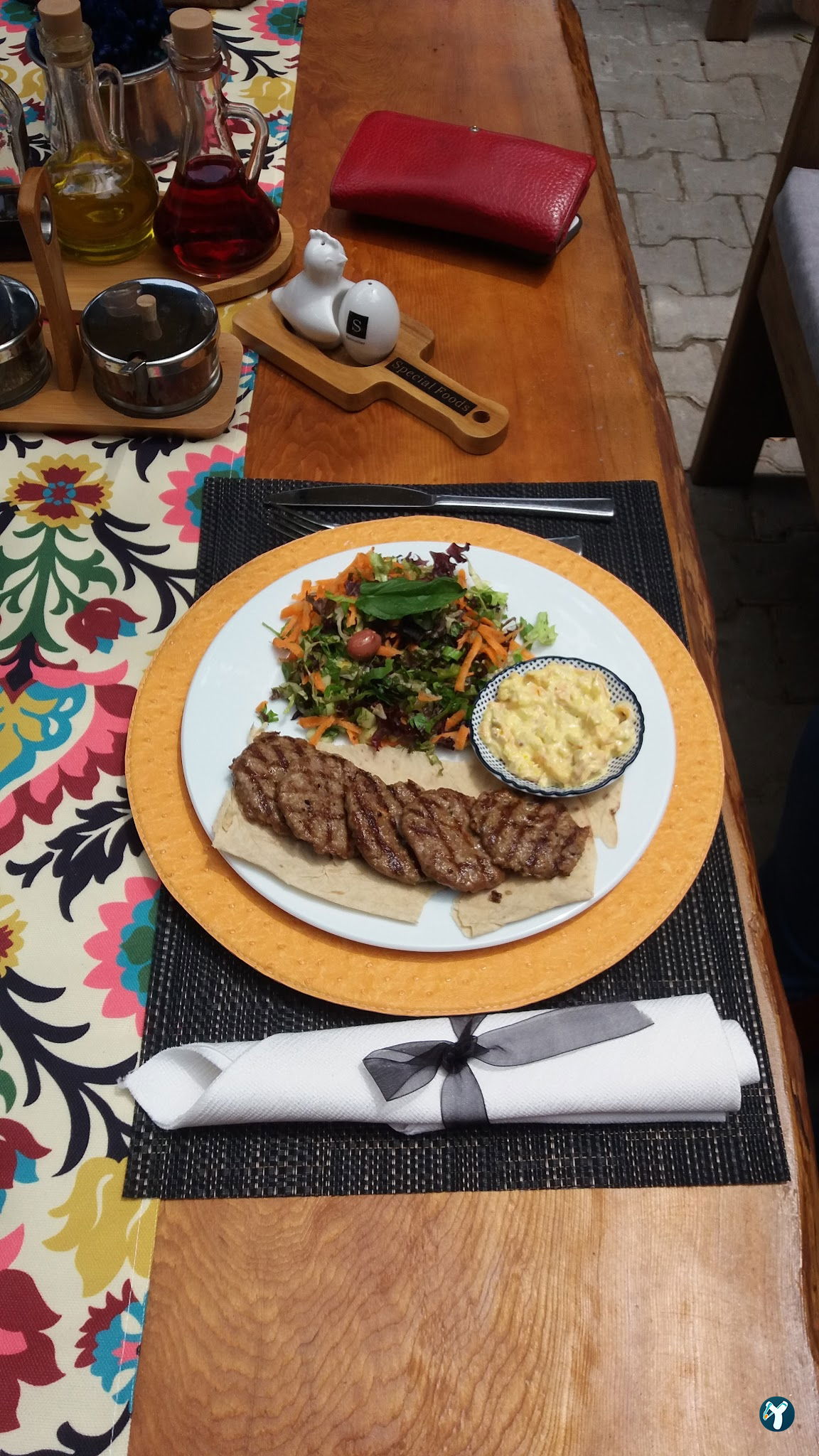 Sofa Nargile Cafe