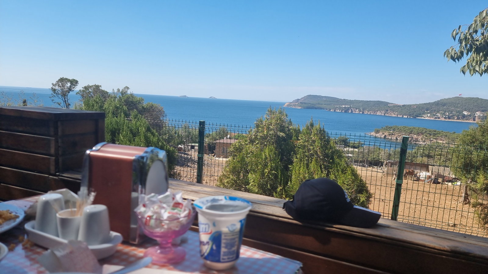 Club Mavi Restaurant