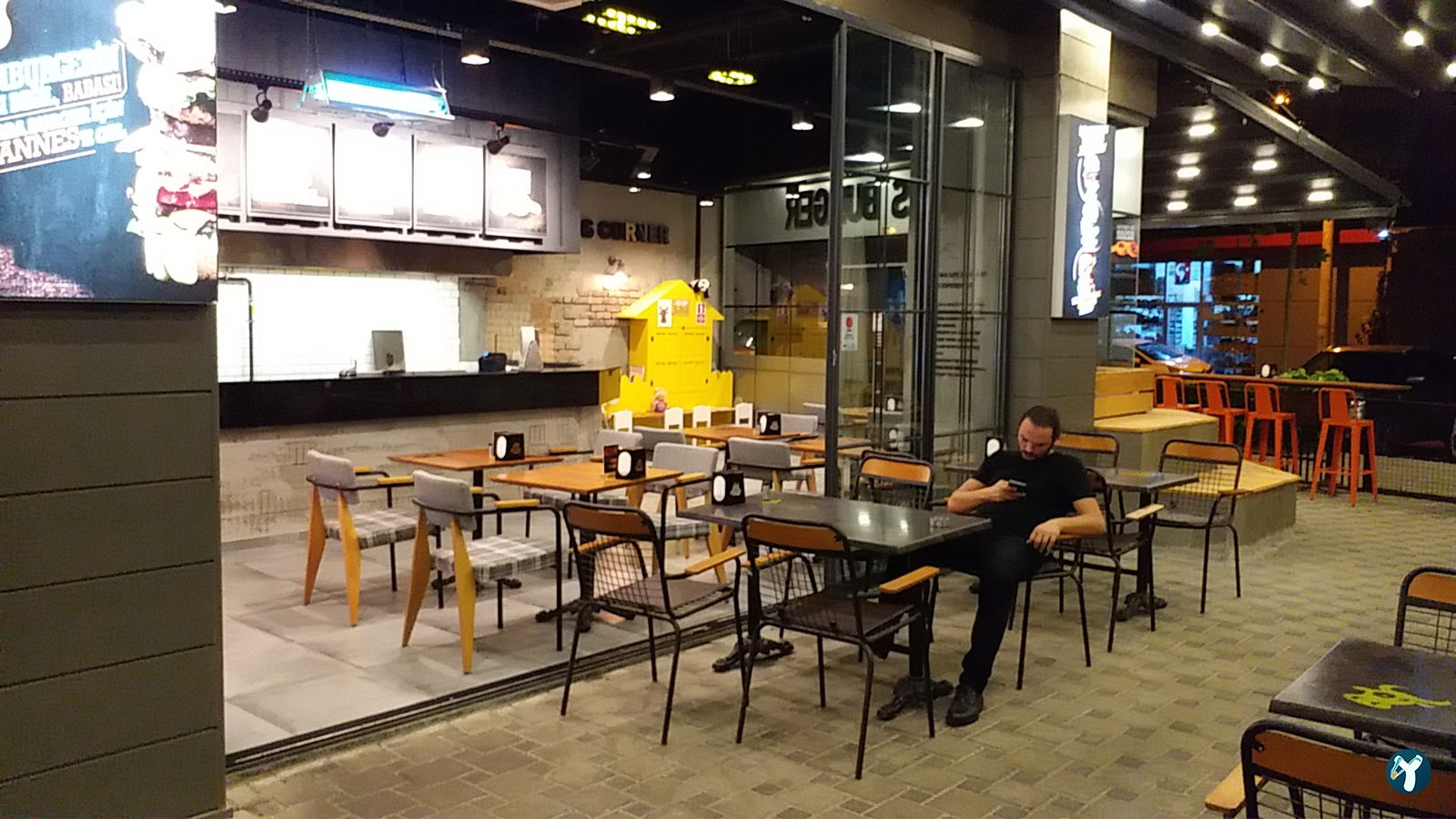 Ohannes Burger Bayraklı