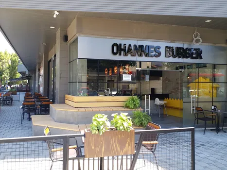 Ohannes Burger Bayraklı resimleri