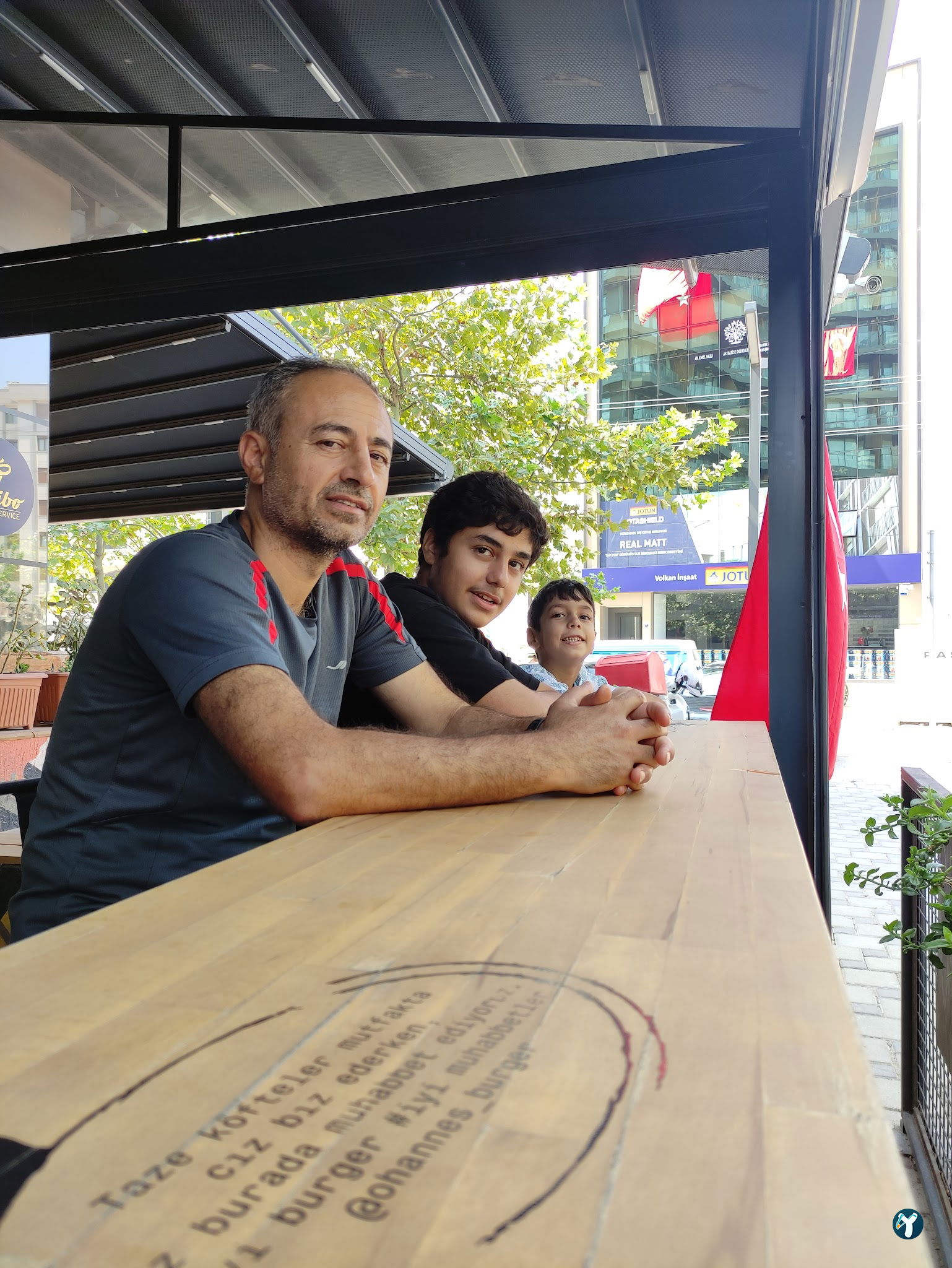 Ohannes Burger Bayraklı