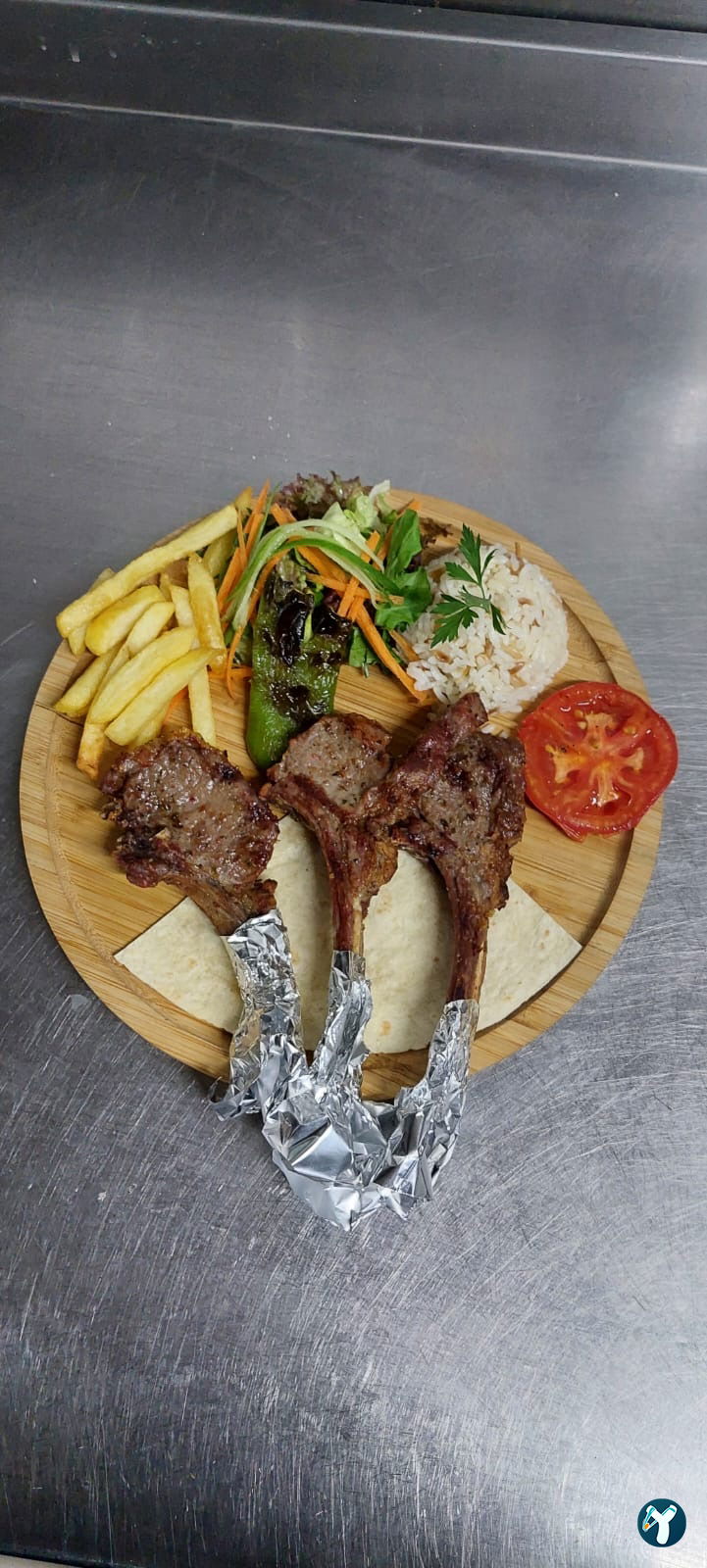 Cozy Garden Fish And Meat Restaurant