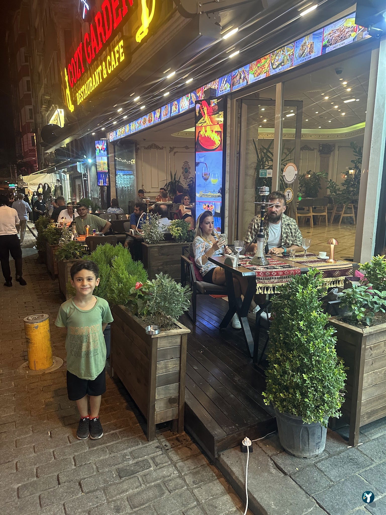 Cozy Garden Fish And Meat Restaurant
