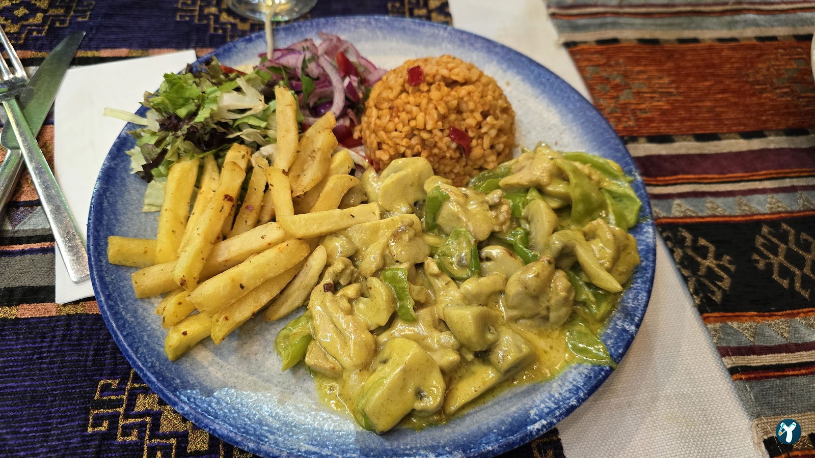 Cozy Garden Fish And Meat Restaurant