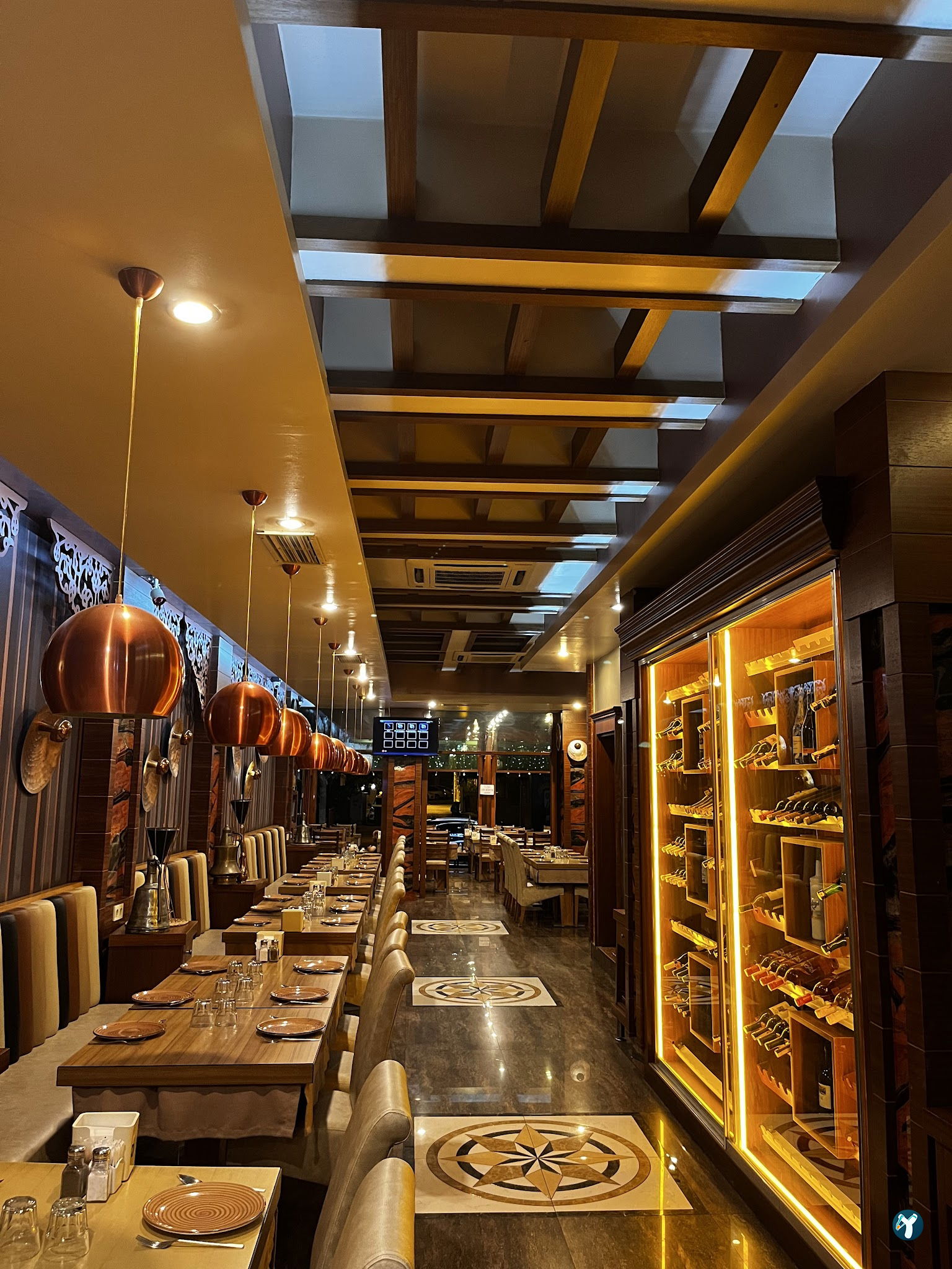 Flash Restaurant